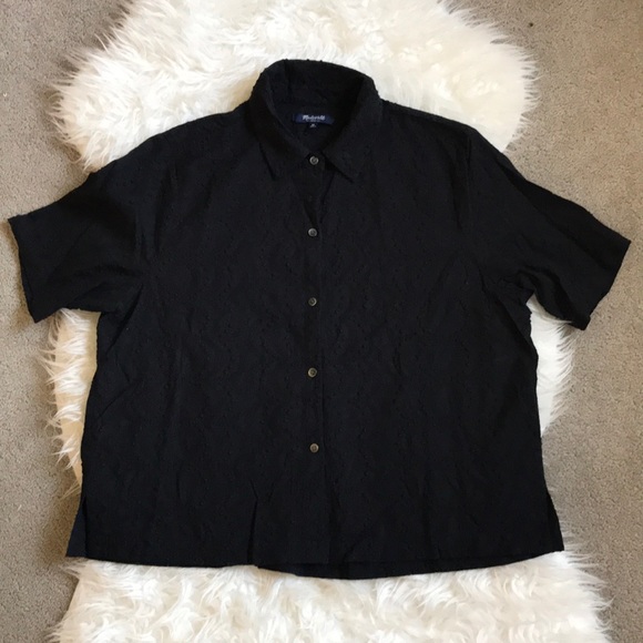 Madewell Tops - Madewell Embroidered Crop bottom Down Medium